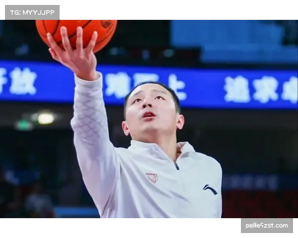 王奕博顶薪转会青岛 创D级限制条款抢人先例